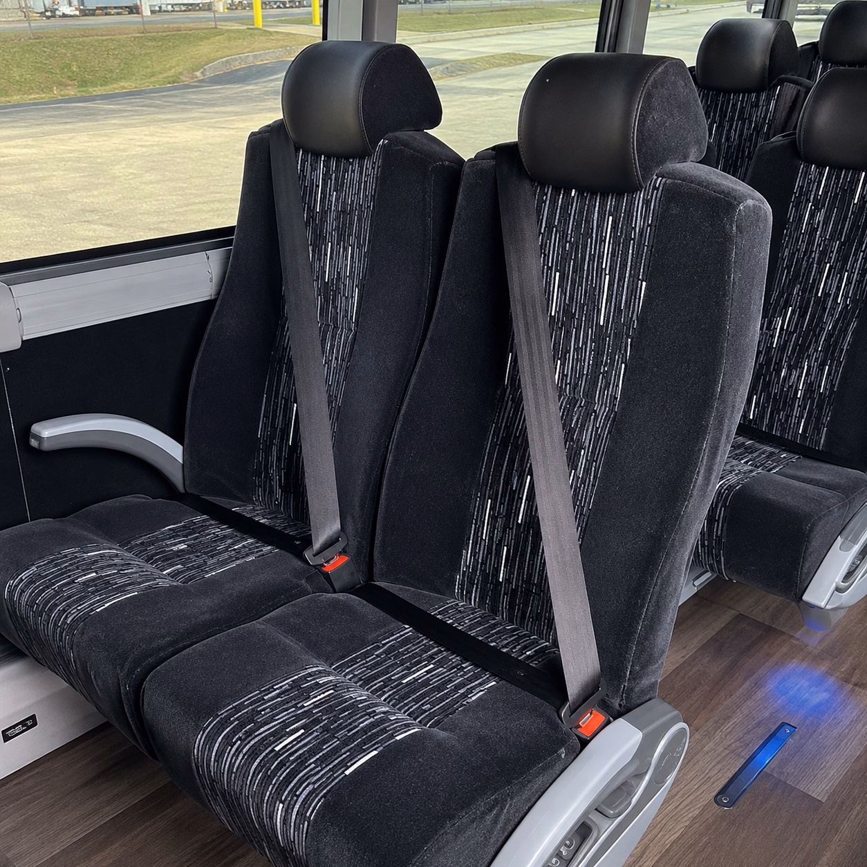 airport transfers for corporate groups and vips