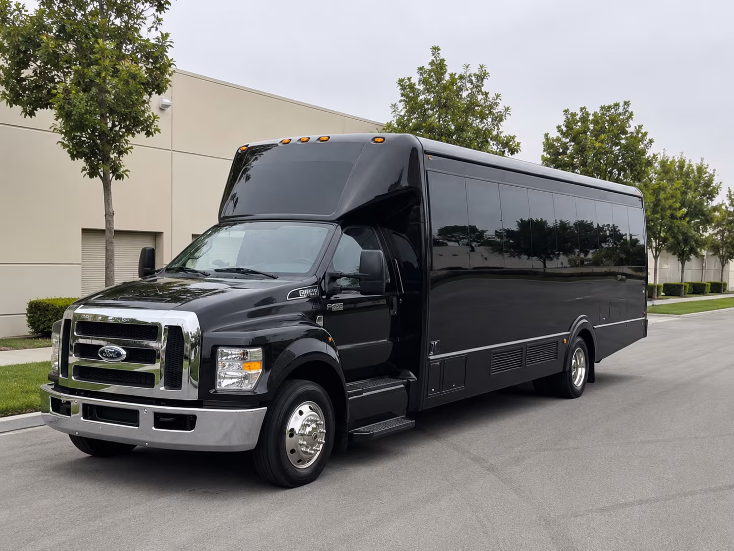 bachelor and bachelorette party buses in jackson