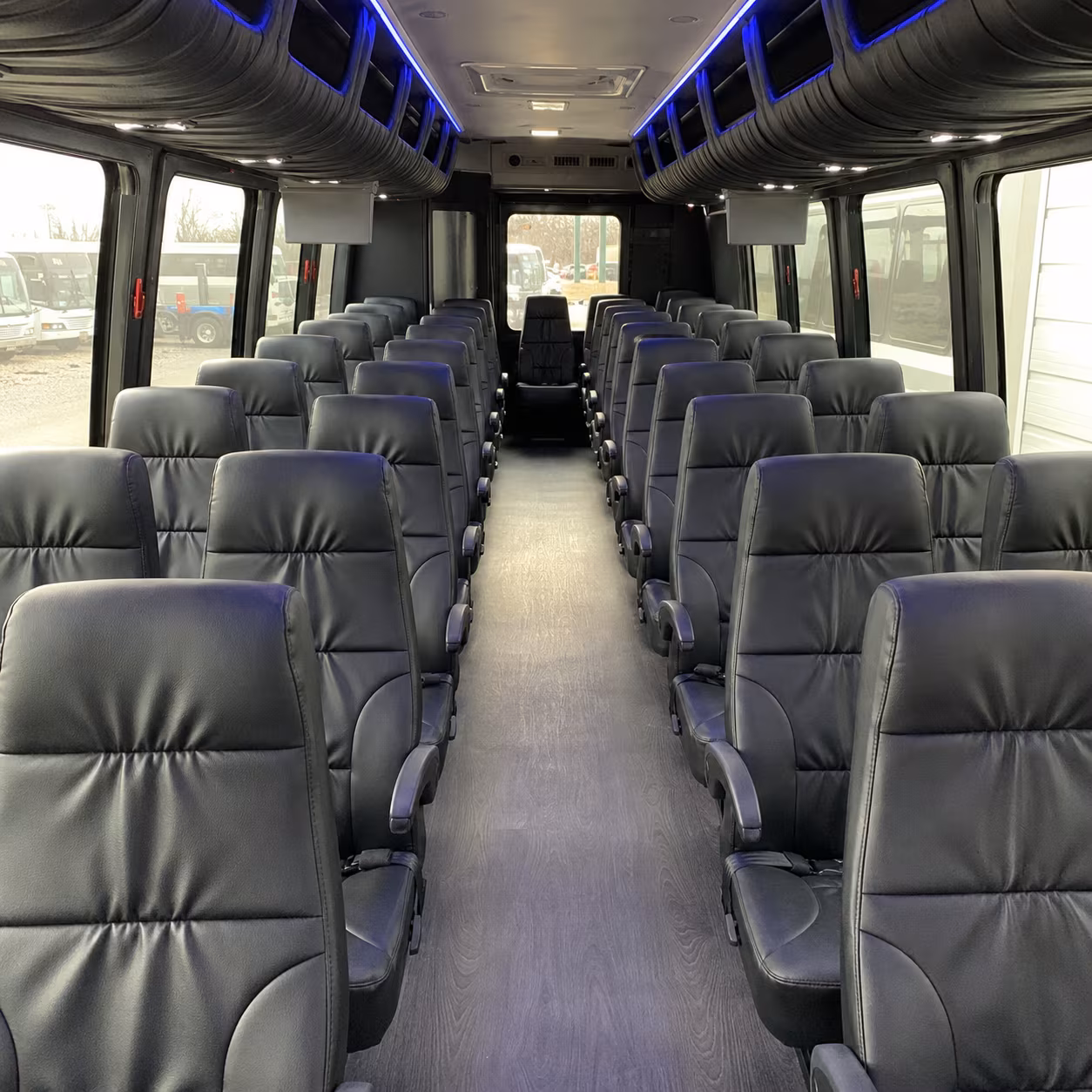 hotel shuttles for conferences and business travel