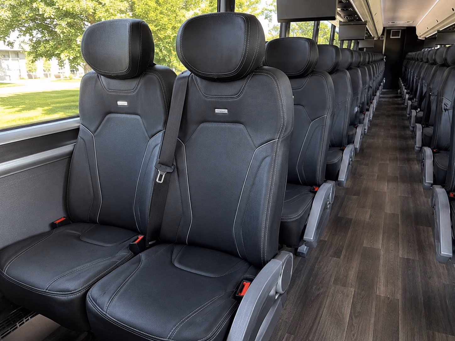 jackson government meeting and conference shuttles