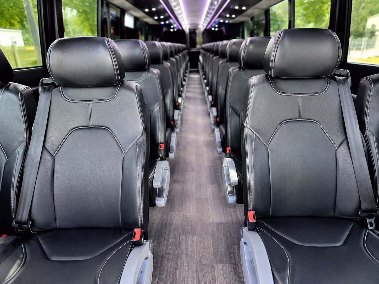 private charter buses for layovers in jackson
